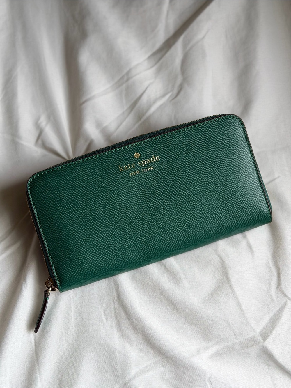 Kate Spade Green Zip-Around Wallet